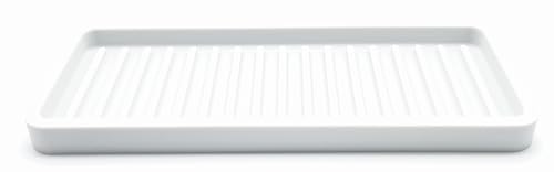 Happitasa Silicone Sink and Surface Organizer Tray, Sponge Holder, Vanity Tray, Trivet, Heat Safe, Dishwasher Safe, for Bathroom and Kitchen Organization (White, 9"x3.5") - color: White, size: 9" x 3.5" x 0.6"