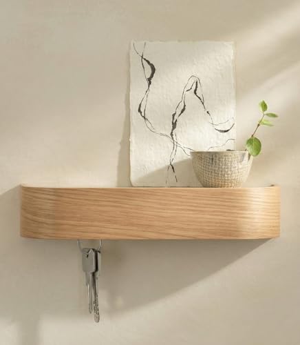 Kazai. Key Holder 'Toke' | Minimalist Key Hook Design from Berlin | Modern Key Holder Wall Mount with Wooden Shelf | Key Rack for Wall as Entryway Organizer | Oak - color: Oak, size: 6 Hooks