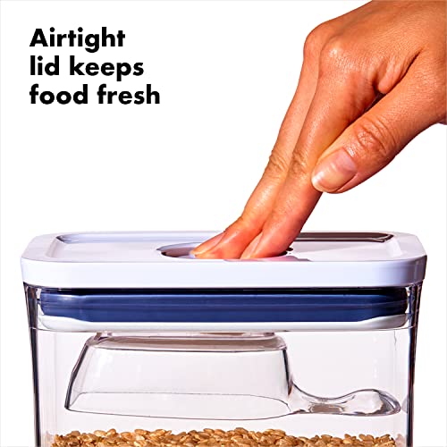 OXO Good Grips Pet POP Container – 4.4 Qt/4.2 L with Scoop |Ideal for up to 4lbs of Dog Food or 3.5lbs of Cat Food, Airtight Storage Container, BPA Free - size: Pet POP 4.4 Qt
