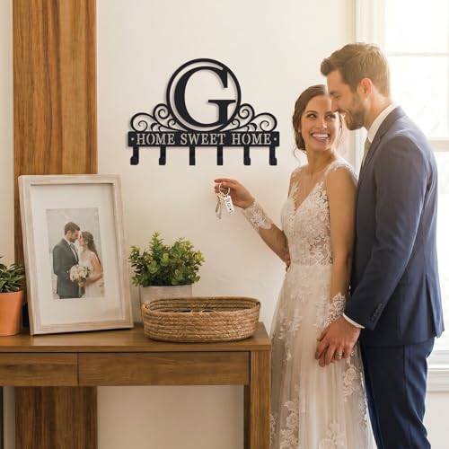 Metal Letter G Key Holder for Wall, Monogram Coat Rack Wall Mount, Key Hooks Perfect for Bathroom, Living Room, Kitchen, Office Ideal Wedding, Anniversary, Housewarming Gift (G) - style: G