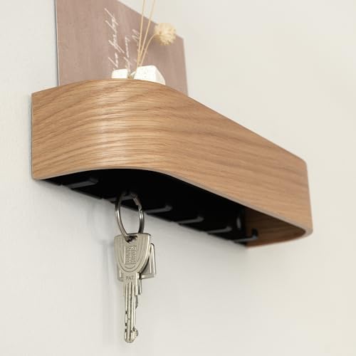 Kazai. Key Holder 'Toke' | Minimalist Key Hook Design from Berlin | Modern Key Holder Wall Mount with Wooden Shelf | Key Rack for Wall as Entryway Organizer | Oak - color: Oak, size: 6 Hooks