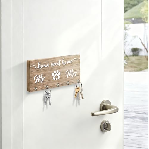 Wooden Key Holder - Mr & Mrs Wall Mounted Key Holder Rack Organizer Hanger with 5 Hooks for Wall Express Love Art Decor for Entryway Front Door Hallway Office(5 x 8 inch) - A03 - color: Mr & Mrs