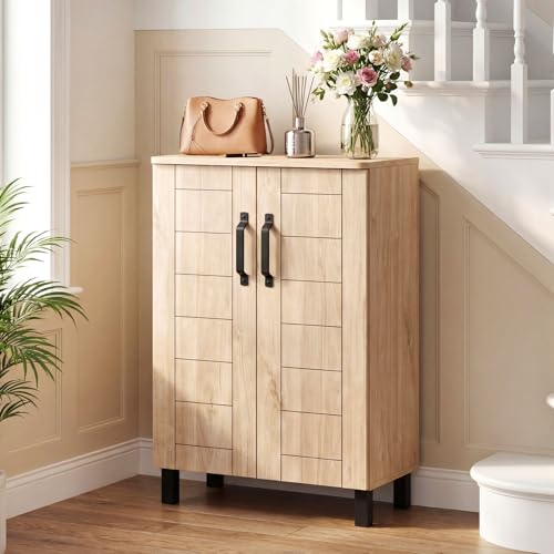 Giantex 5-Tier Shoe Storage Cabinet, Freestanding Wooden Entryway Cabinet w/Storage, 2 Doors, Removable Shelves, Shoes Rack Organizer w/Ventilation Hole for Hallway Closet Living Room (Natural Oak) - color: Natural Oak