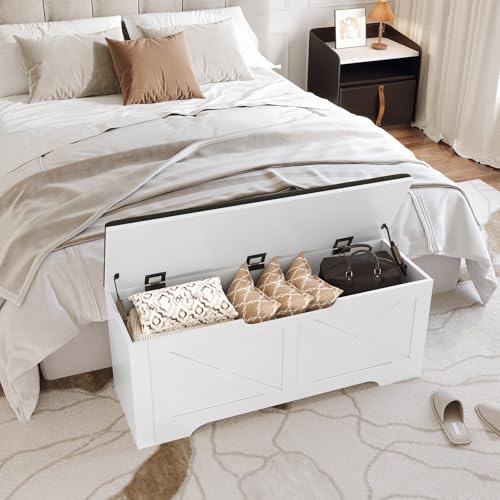 DreamDashio Farmhouse Storage Bench with Lift Top Storage, 39.4" Entryway Bench with Cushioned Seat, End of Bed Bench, Wooden Storage Chest Trunks, for Bedroom, Living Room, Entryway, White