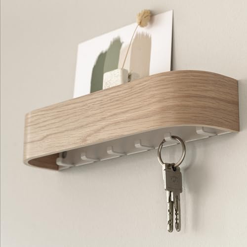 Kazai. Key Holder 'Toke' | Minimalist Key Hook Design from Berlin | Modern Key Holder Wall Mount with Wooden Shelf | Key Rack for Wall as Entryway Organizer | Oak, White - color: Oak, white, size: 6 Hooks