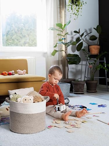 Blanket Basket - Woven Round Rope Storage Basket (16"Wx14"H) for Blankets & Throws, Small Laundry & Toy Organizer, Decorative Living Room & Bedroom Cotton Basket - White & Brown - color: White & Brown, size: Regular-16"Wx14"H