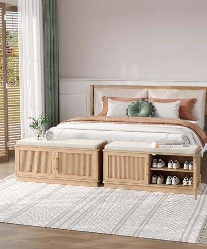 Akxomel Fluted Shoe Storage Bench with Cushion, 39.4" Entryway Bench with Adjustable Shelves and 2 Doors, Shoe Cabinet Bench with Curved Profile, for Hallway, Living Room, Bedroom, Natural Oak
