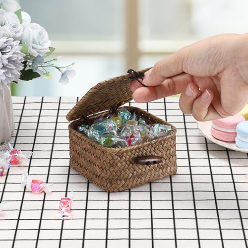 Hipiwe Mini Seagrass Basket Wicker Shelf Baskets with Lid Small Decorative Box Natural Storage Basket for Organizing Key Candy, Home Decor, 3.5"L x 3.5"W x 2"H - color: Coffee color, size: 3.5" x 3.5" x 2"