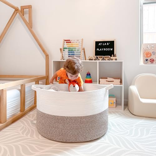 INDRESSME XXXLarge Blanket Basket for Living Room 21.7" x 21.7" x 13.8"-Storage Basket with Handle for Organizing Toy Pillows Woven Cotton Rope Laundry Basket Stuffed Animal Toy Storage for Play Room - color: White & Brown, size: 21.7"D x 13.8"H