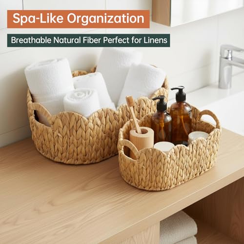 Coeusy Scalloped Basket Set of 2,Water Hyacinth Basket for Organizing and Decor,Hand-Woven Wicker Storage Baskets with Built-In Handles for Nursery,Gift,Laundry
