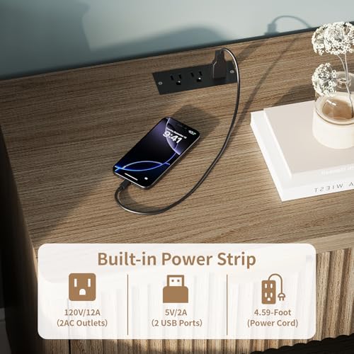 Fluted Nightstand with Charging Station, 22.8Inch Wide Bedside Table End Table with Drawer, Curved Corners, Modern Bedside Table for Bedroom, Living Room, Sofa, Oak - color: Rectangle - Oak