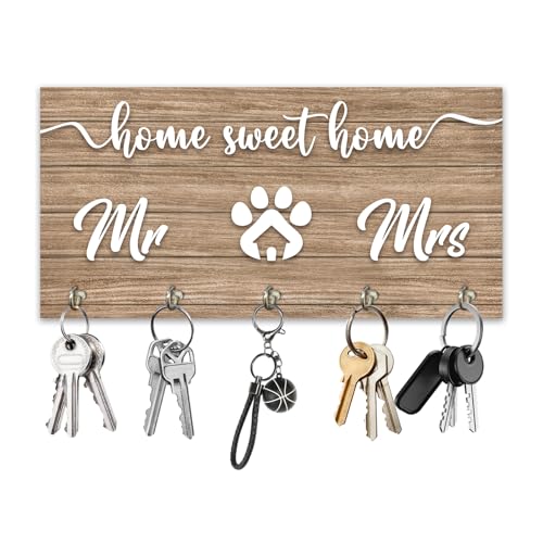 Wooden Key Holder - Mr & Mrs Wall Mounted Key Holder Rack Organizer Hanger with 5 Hooks for Wall Express Love Art Decor for Entryway Front Door Hallway Office(5 x 8 inch) - A03 - color: Mr & Mrs