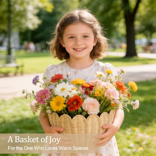 Scalloped Rattan Wall Basket - Handmade Wicker Hanging Decor，Toys Towels & Plants Versatile Storage Basket Bathroom Living Room & Entryway Natural Rattan Wall Decor